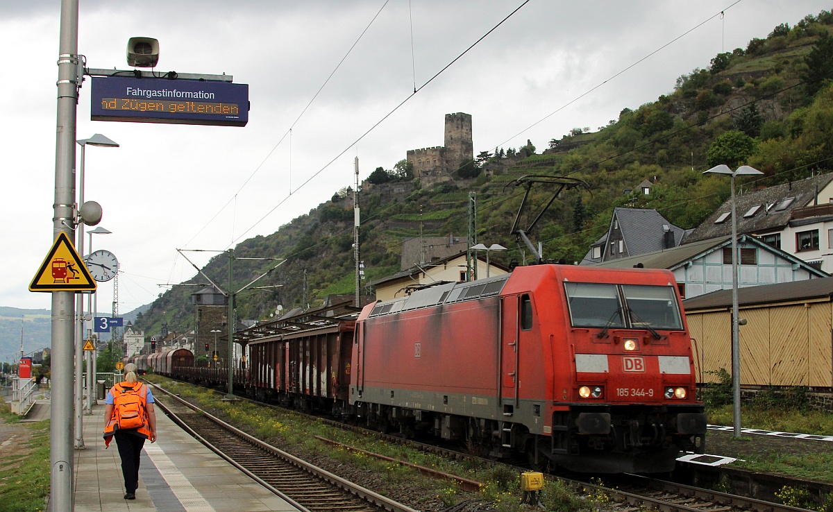 DB 185 344-9 mit Mischer in Kaub. 15.09.2021