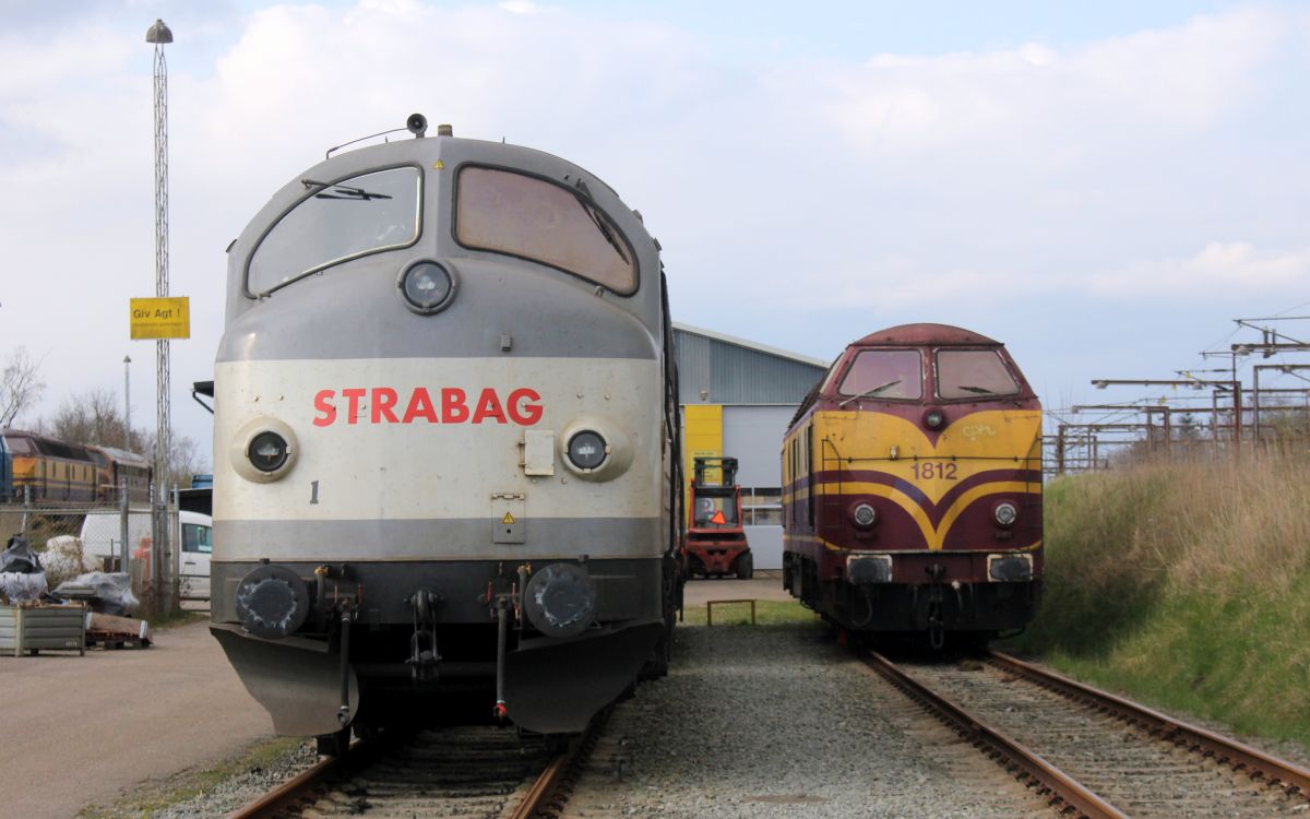 Hinter Strabag MY und dem Zurg versteckte sich noch die CFL 1812. Pattburg 12.04.2019