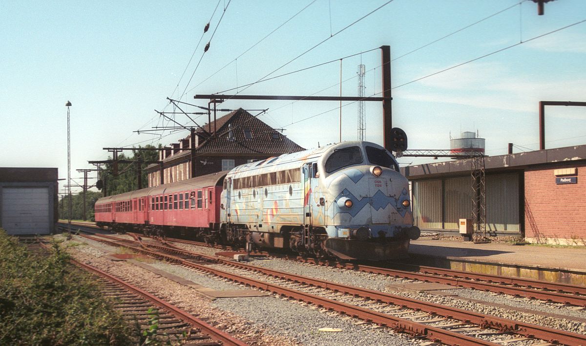 MY 1126 fährt mit ihrem Sonderzug aus Pattburg/Padborg aus 28.07.2008