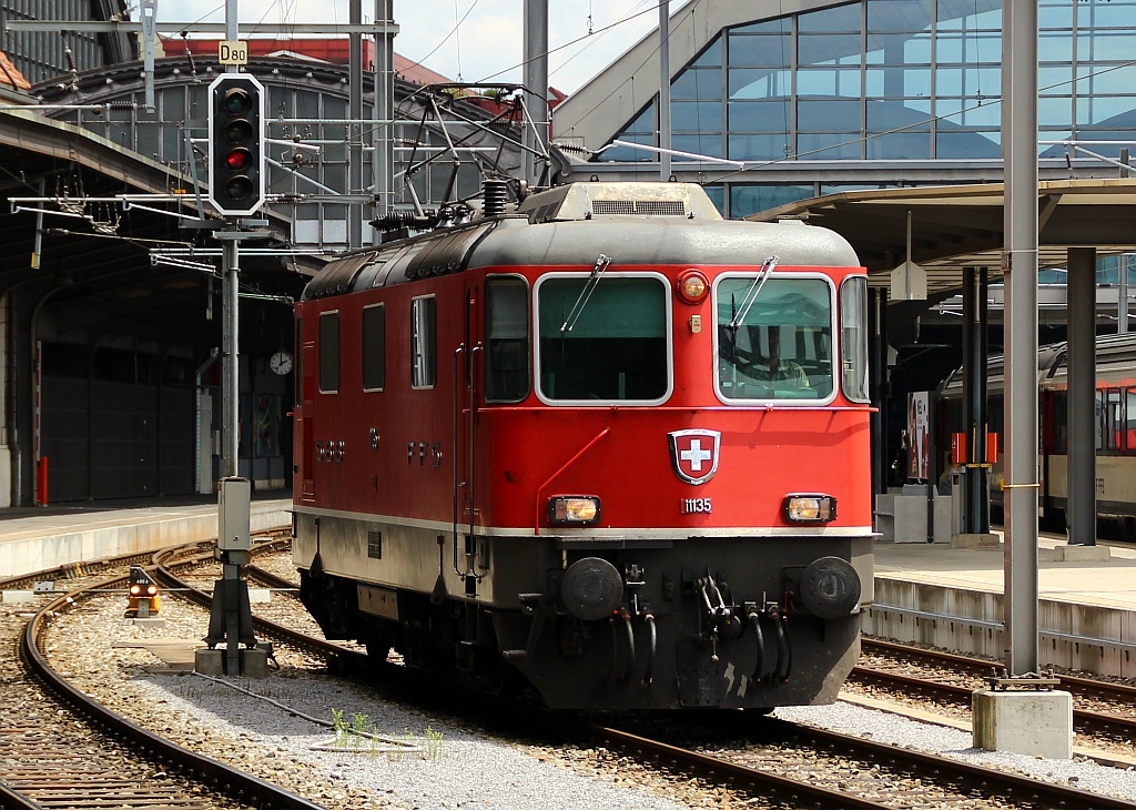 SBB Re 4/4 II 11135, Bhf Basel SBB, 01.06.2012