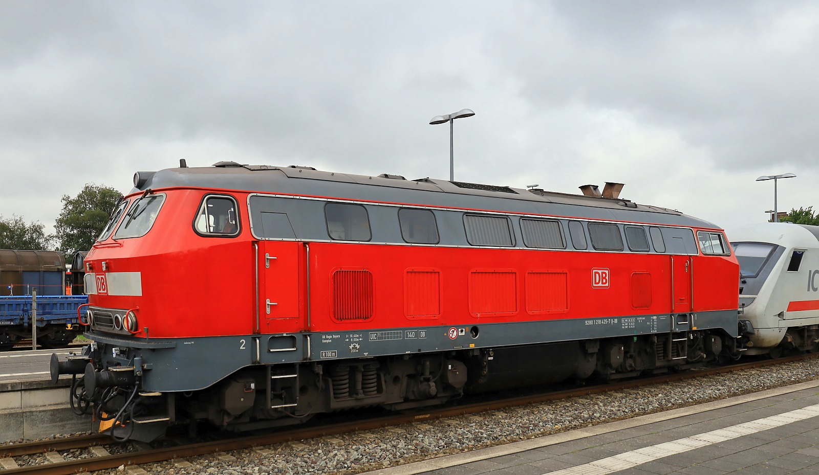 DB 218 425-7 REV/MKP/08.05.16, Verl.1/MKP/14.04.23, Verl.2/MKP/12.04.24, Niebüll 13.08.2023