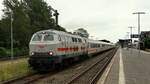 Mit dem �blichen Sound dieselte 218 341 dann mit dem IC 2074 Nieb�ll Richtung Westerland.