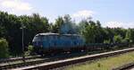 SEL 218 002-4 verl�sst hier mit einem kurzen blauen Autozug Nieb�ll Richtung Westerland. 28.05.2026