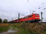 DB 151 023-9(Verl/NNR9/11.04.14)und 043-7(Verl/EOB9/08.08.14)ziehen hier einen Faals Ganzzug Richtung Hansa-Port damit er dort neu beladen wird.